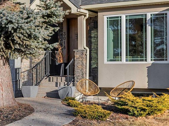 3rd image of 3018 W 30th St SW