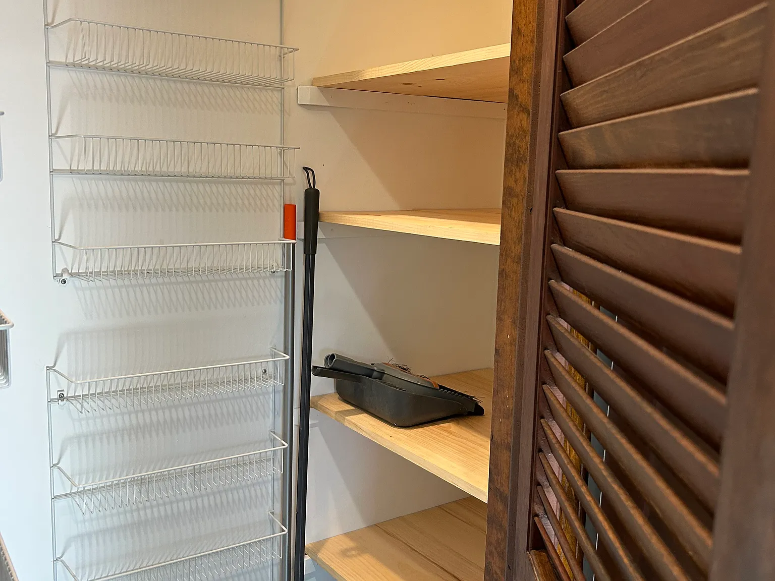 2 bed, 960 sqft, $2,700 — Photo 4