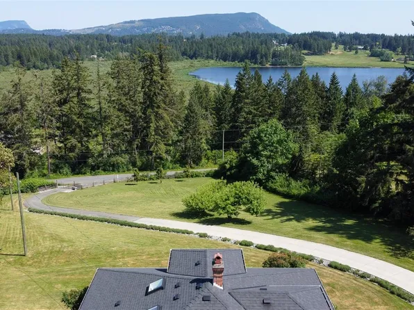 6742 Norcross Rd, North Cowichan, BC V9L 6C3