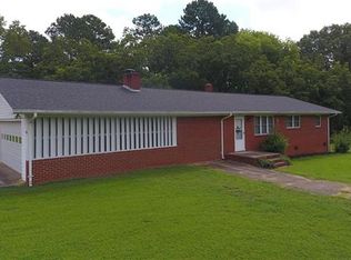 600 Lake View Dr, Wadesboro, NC 28170