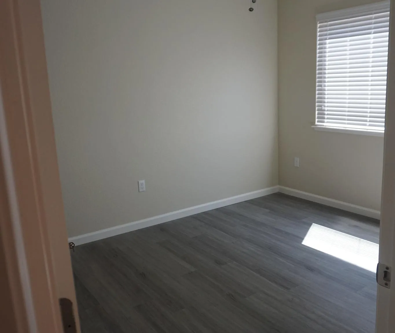 2 bed, $1,800 — Photo 4