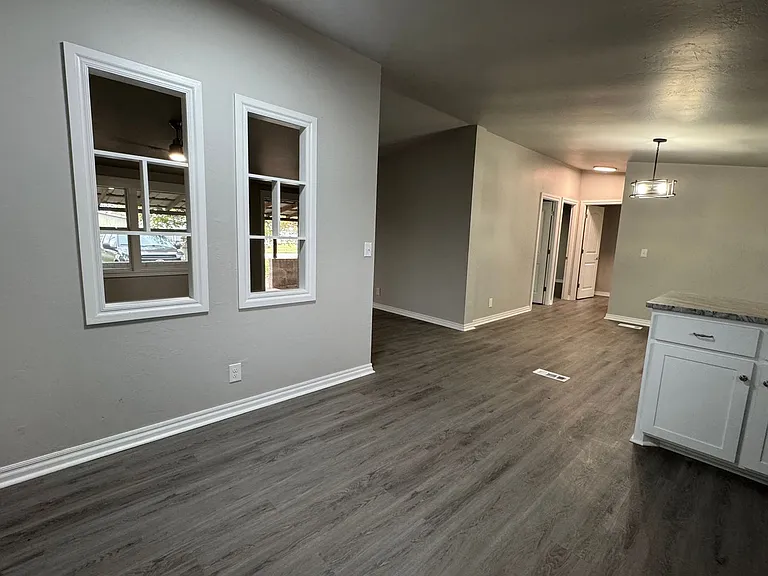 602 C St — Photo 8