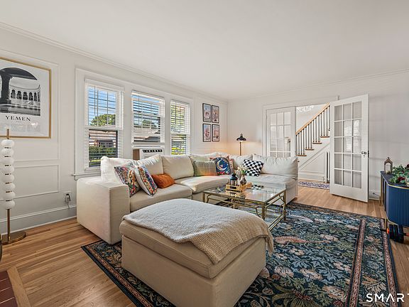 2nd image of 5 Foxon Place