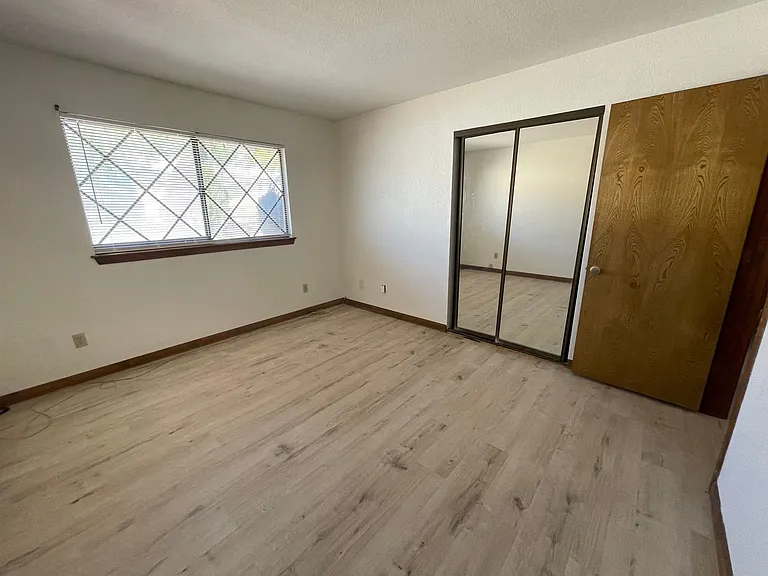 17343 Buckthorn Ave — Photo 19