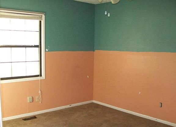 5th image of 805 Lisa Ln