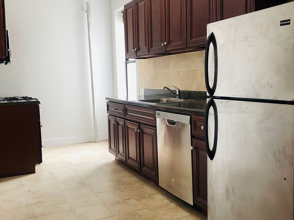 1st image of 631 Edgecombe Ave APT 6F
