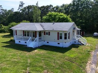 15310 Loco School Rd, Stony Creek, VA 23882