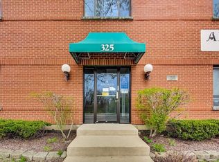 325 S Main St APT 2N, Lombard, IL