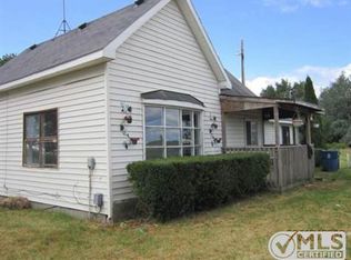 476 E Shaffer Rd, Hope, MI 48628