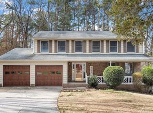 1021 Whetstone Ct, Raleigh, NC 27615