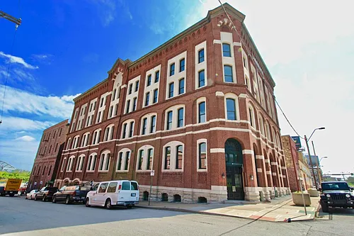 Landmark Lofts Photo 1