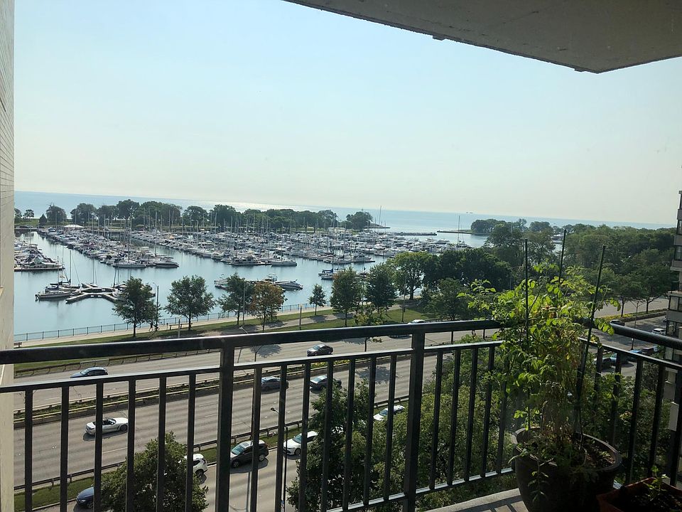 1st image of 3440 N Lake Shore Dr APT 9C