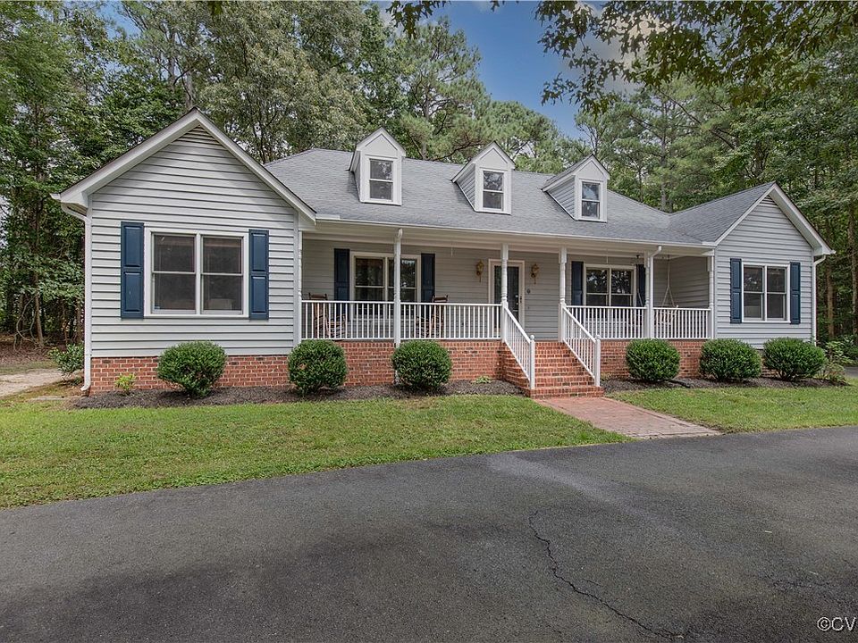 1st image of 7809 Wood Mill Dr