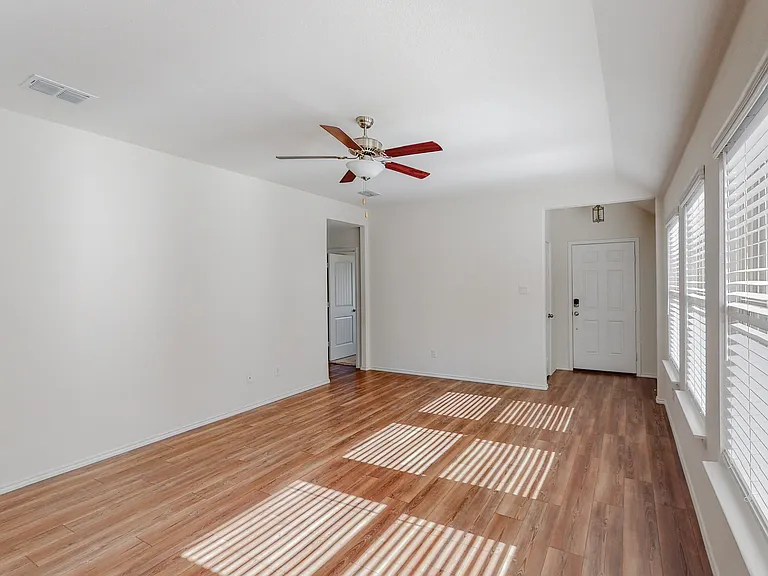 2348 Evening Stone Dr — Photo 10