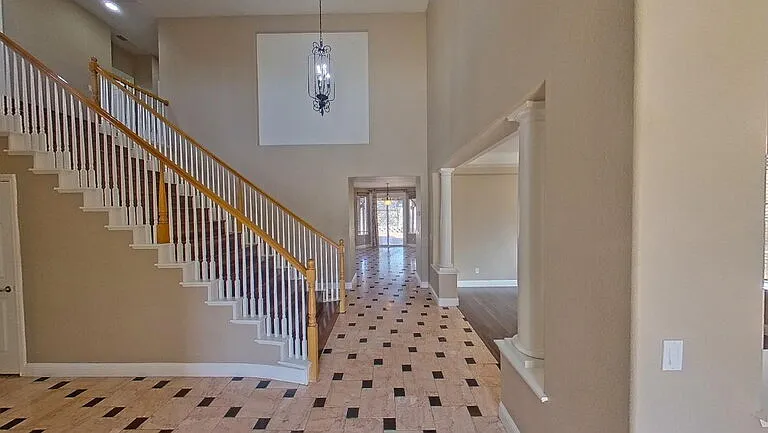 1692 Woodhaven Cir — Photo 80