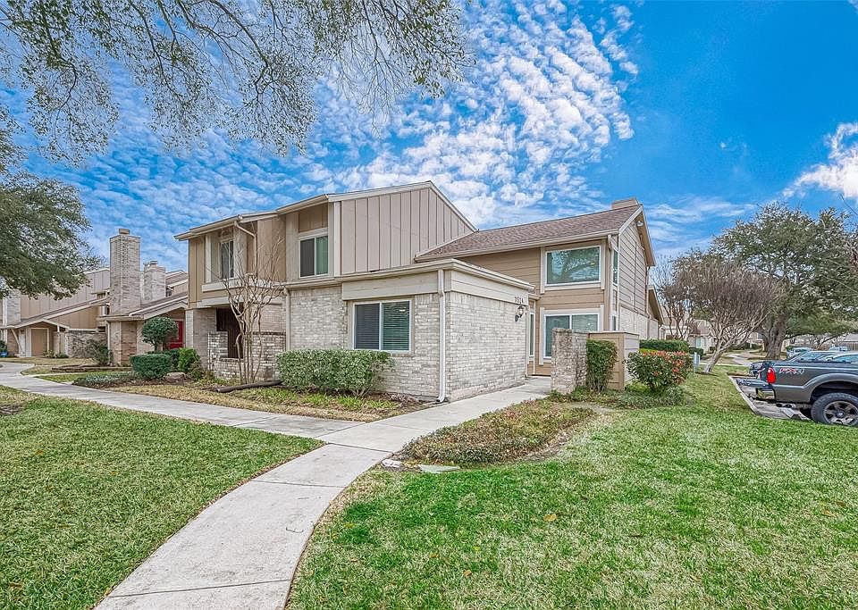 1st image of 11524 Village Place Drive #68