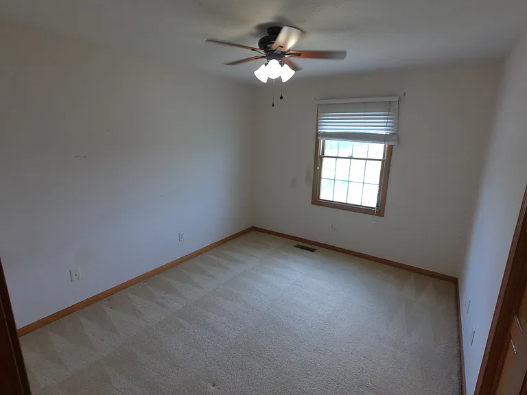 3125 Old Jamestown Rd — Photo 16