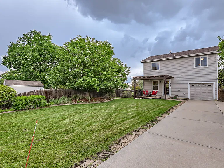 6745 Brittany Dr — Photo 26