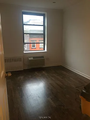 Rented by Town Residential | media 14