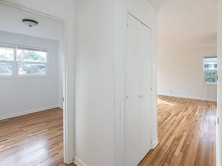 3033 N Halleck St — Photo 22