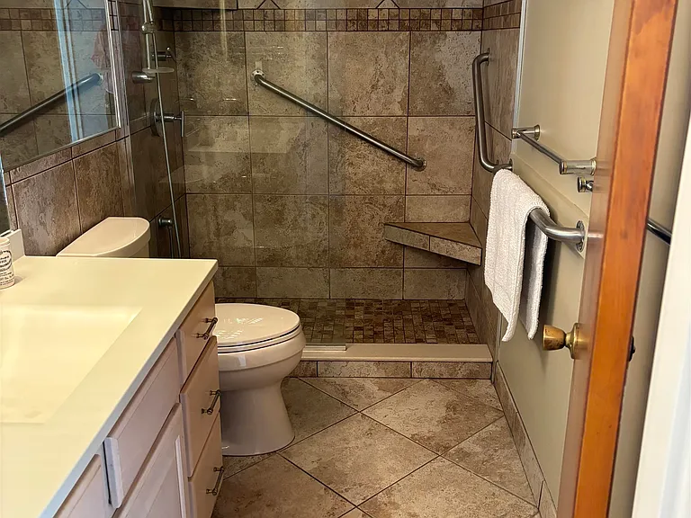 56 Captain Thomas Rd — Photo 23
