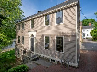 1 Webster Way, Portsmouth, NH 03801