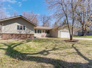 27980 Lavonne Ave, New Prague, MN 56071