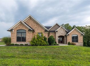 1203 Amy Ave, Sellersburg, IN 47172
