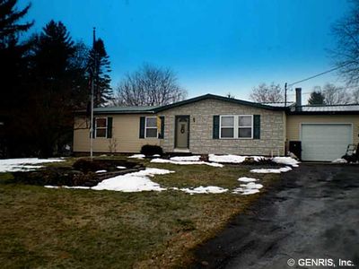 602 County Road 26, Newark, NY, 14513