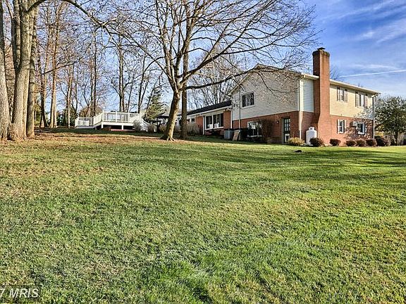 5th image of 19602 Blossom Ln