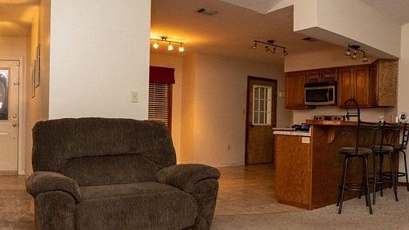 3rd image of 7964 Sherry Ann Ln