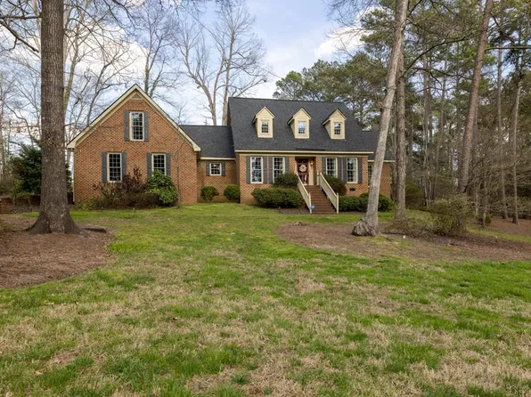 3407 Cameron Dr, Henderson, NC 27536