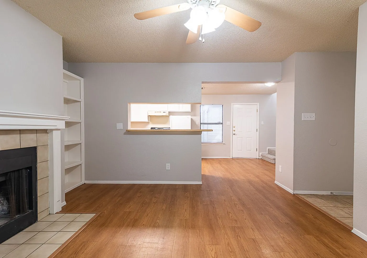2906 Jadewood Ct #B, Austin, Texas 78748 — Photo 4