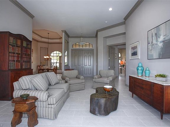5th image of 12040 Mahogany Isle Ln