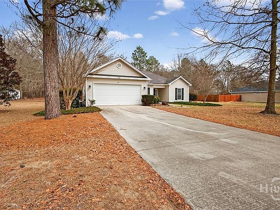 2nd image of 137 Stonebrook Way