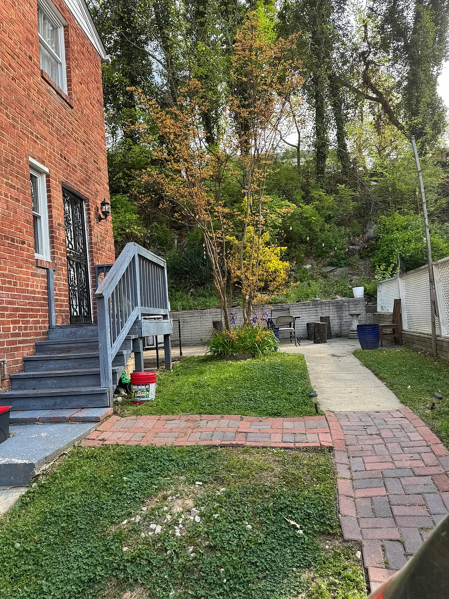 Building Photo - 5409 67th Ave #BASEMENT