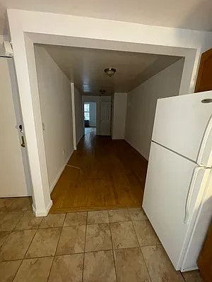 Rented by TORNADO REALTY LLC | media 27