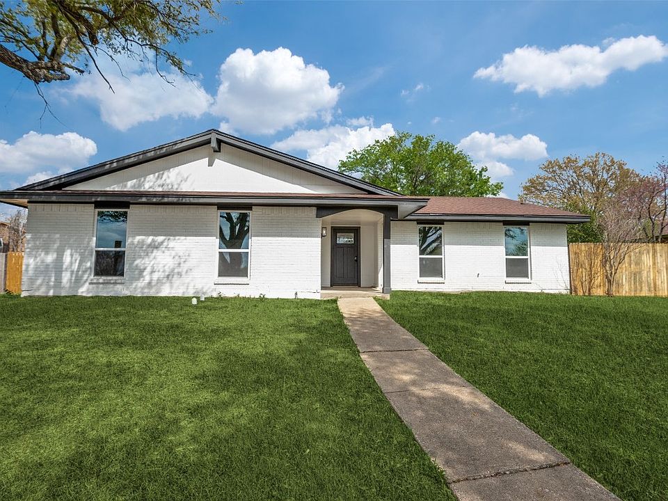1st image of 923 Live Oak Ct