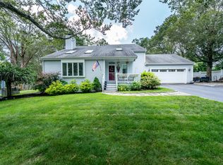 23 Redwood Cir, Mashpee, MA 02649