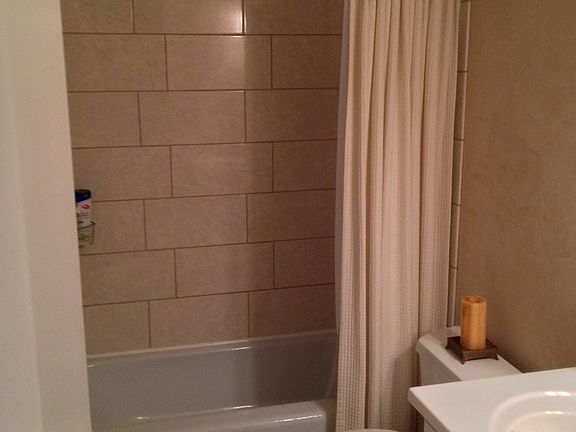 5th image of 37 Carillon Dr APT C