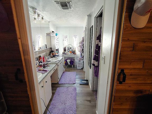 5th image of 1113 Crane Ln