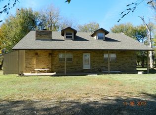 24515 85th Rd, Winfield, KS 67156