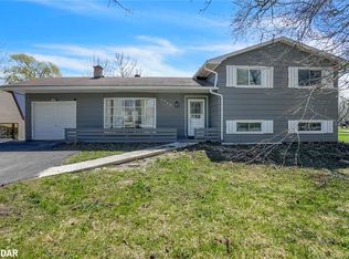 1015 Westmount Ave, Innisfil, ON L9S1T6