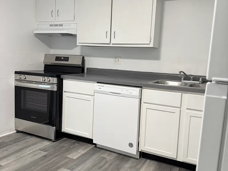 6238 Eastridge Dr #1 — Photo 2