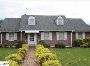 305 N Miller St, Greer, SC 29650