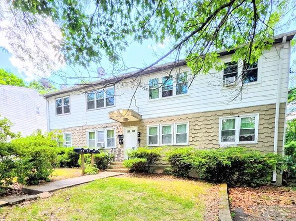55 Oak Ridge Drive #58, New Haven, CT 06513