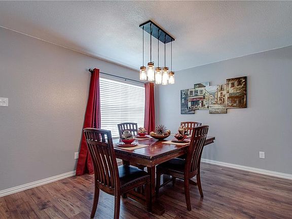 4th image of 2269 Bresee Dr