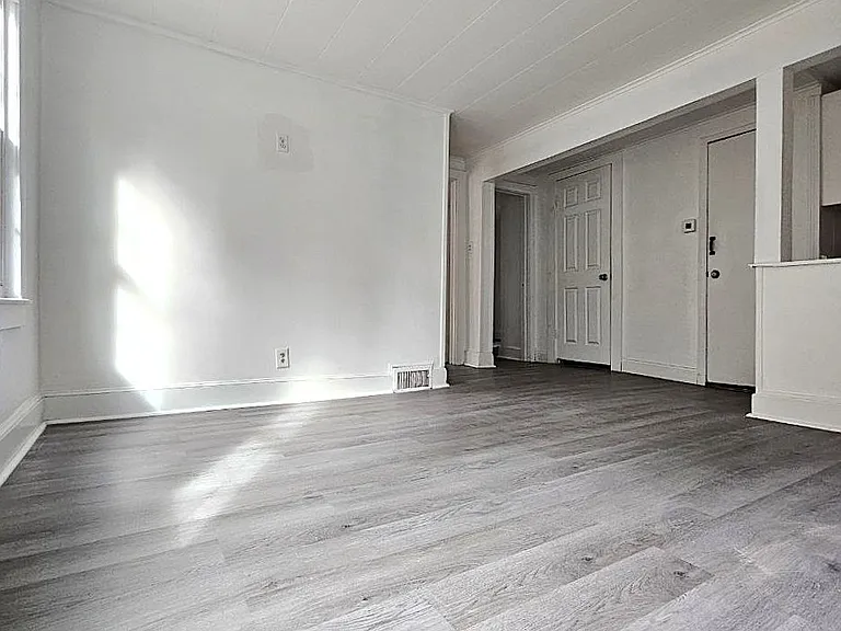 10 Benedict St #1 & 2 — Photo 8