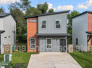 620 Pacific Ave, Bentonville, AR 72713