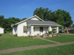 424 S Pettit Ave, Hominy, OK 74035
